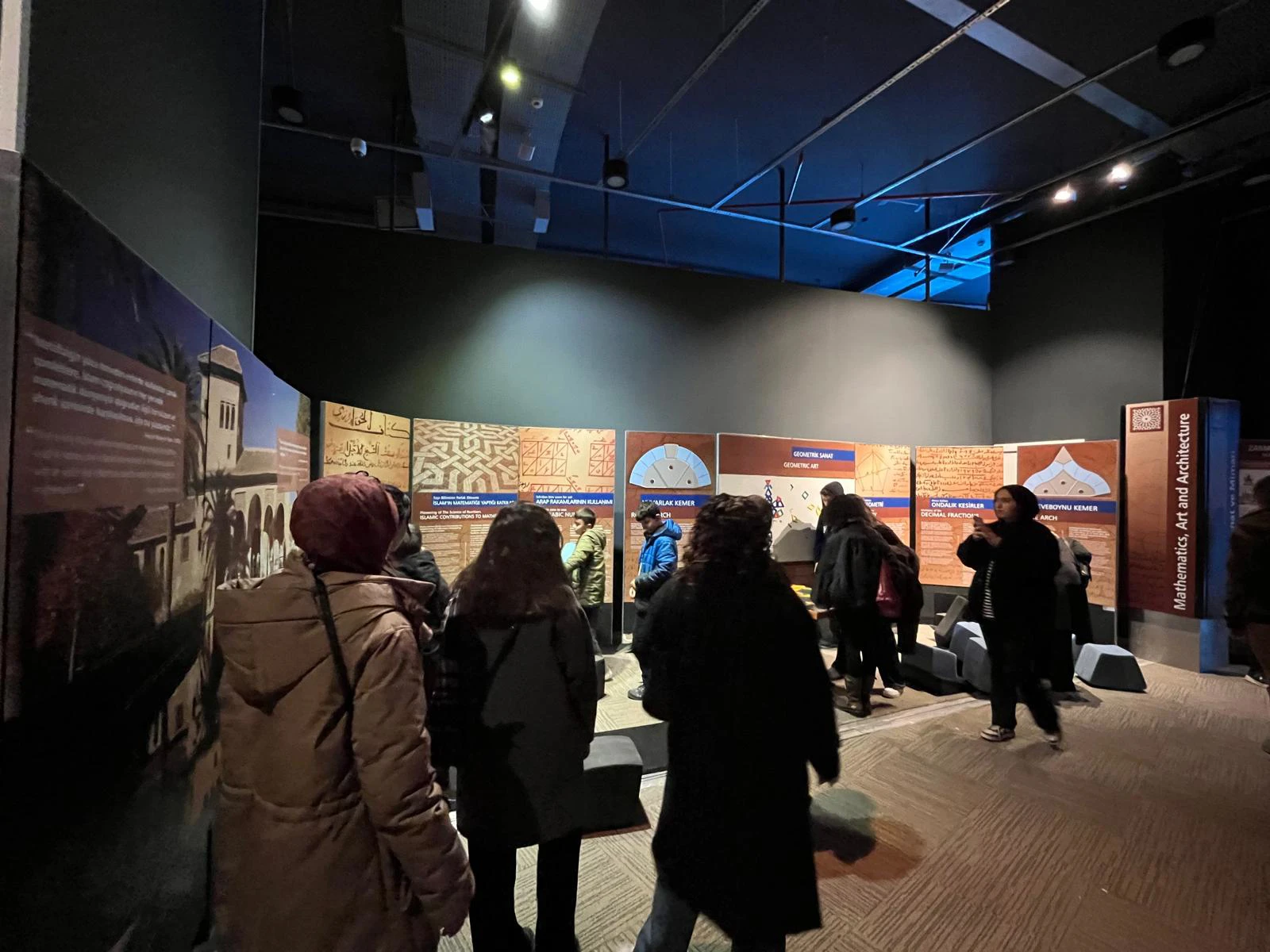 Proje 2 Dersi kapsamında Konya Bilim Merkezi'ne teknik gezi yapıldı.